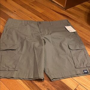 Apt. 9 Men's Cargo Shorts in Olive